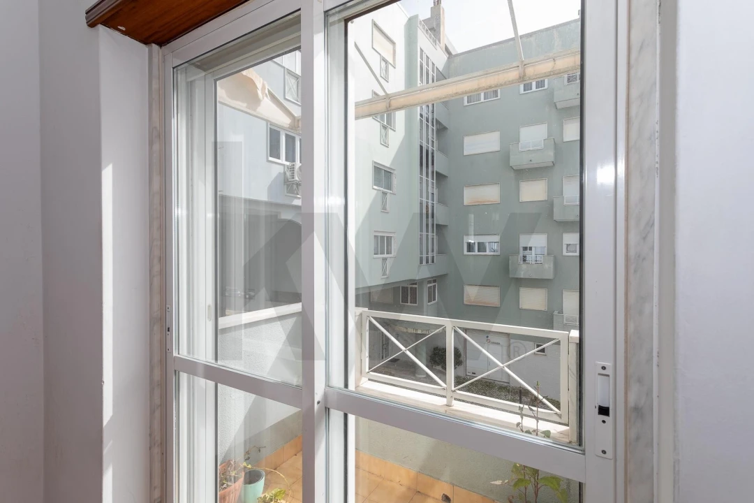 Apartamento T3 para Venda em Ramada e Caneças Foto 14