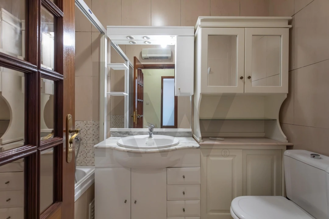 Apartamento T3 para Venda em Ramada e Caneças Foto 21