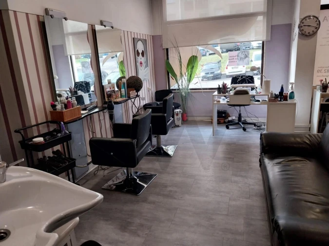 Loja para Arrendamento em Cacém e São Marcos Foto 1