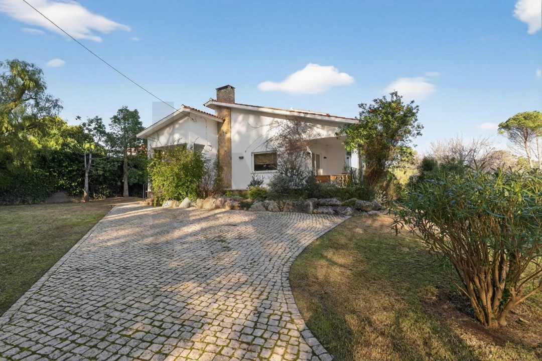 Moradia T4 para Venda em São João das Lampas e Terrugem Foto 49