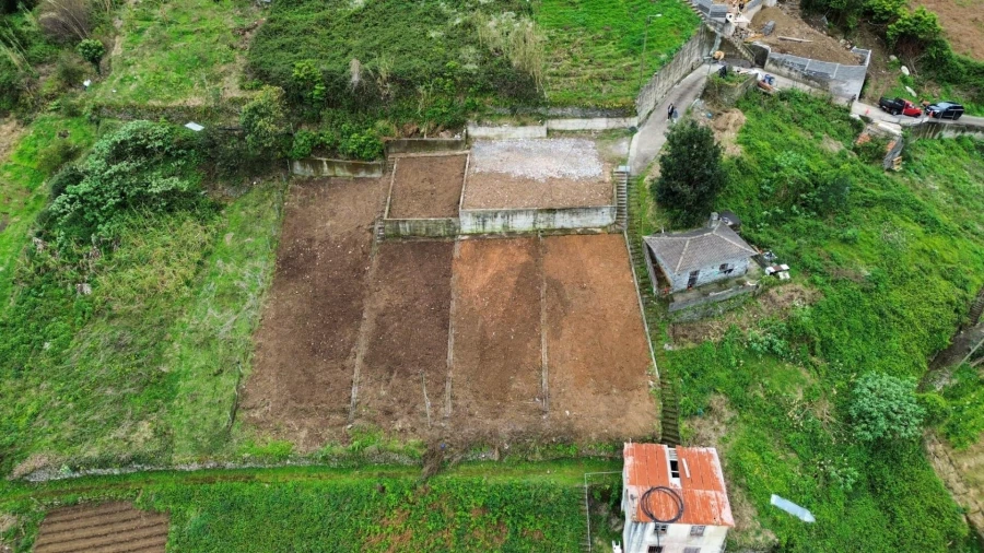 Terreno para Venda em Porto da Cruz Foto 8