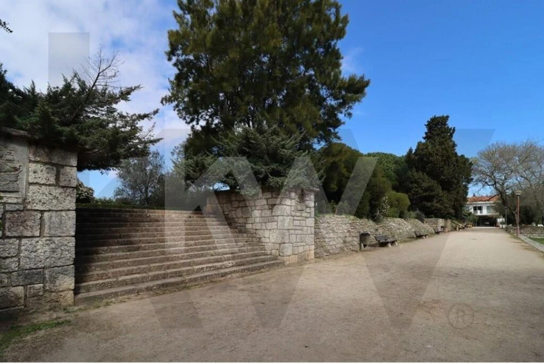 Moradia T2 para Venda em Ajuda Foto 24