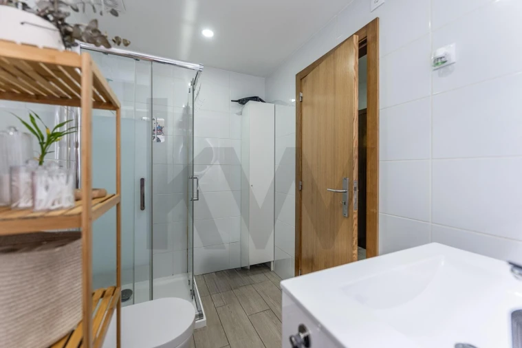 Apartamento T1 para Venda em Subportela, Deocriste e Portela Susã Foto 17