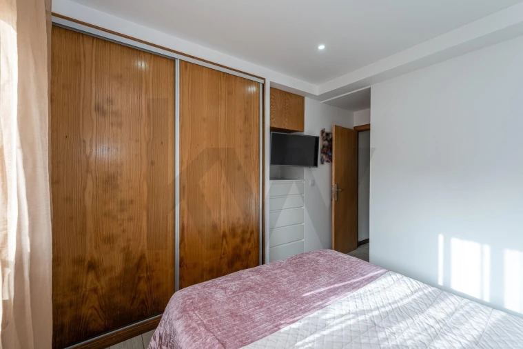 Apartamento T1 para Venda em Subportela, Deocriste e Portela Susã Foto 13