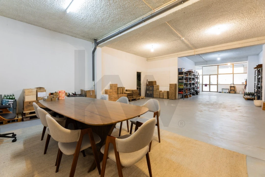 Loja para Venda em Braga (Maximinos, Sé e Cividade) Foto 4