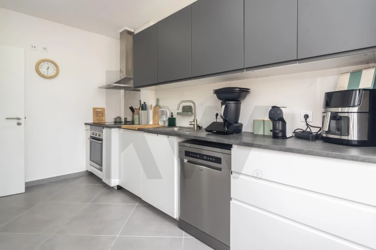 Apartamento T2 para Venda em Seixal, Arrentela e Aldeia de Paio Pires Foto 2