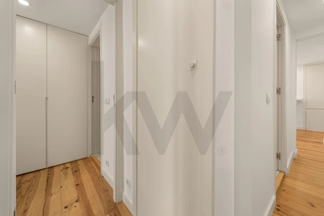 Apartamento T3 para Venda em Santo António Foto 12