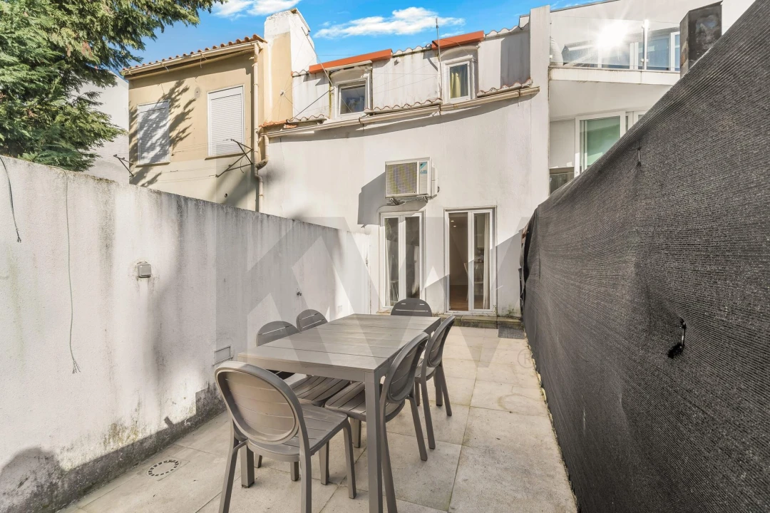 Apartamento T3 para Venda em Santo António Foto 25