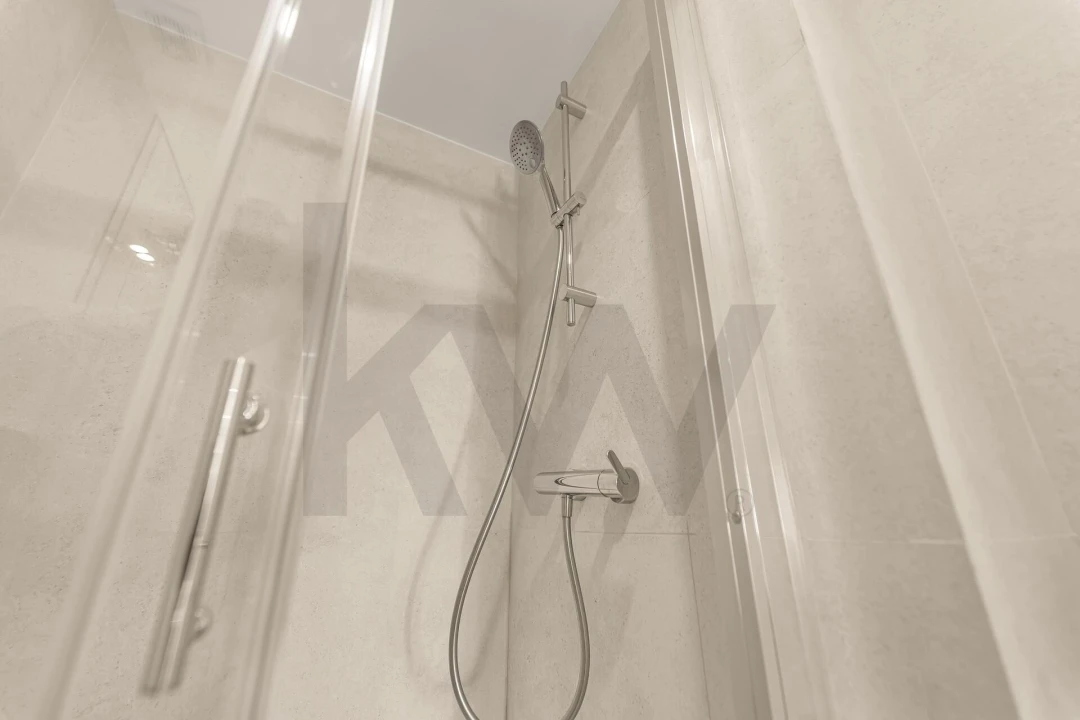 Apartamento T3 para Venda em Santo António Foto 22