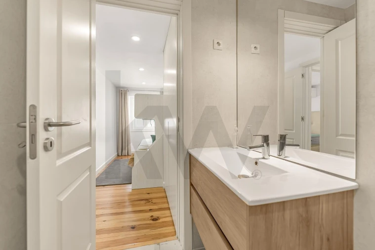 Apartamento T3 para Venda em Santo António Foto 21
