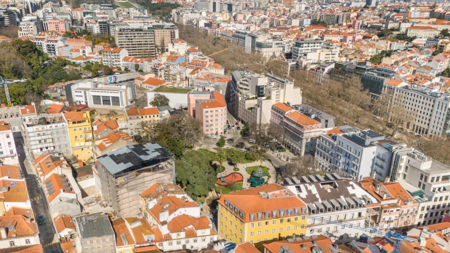 Apartamento T3 para Venda em Santo António Foto 30