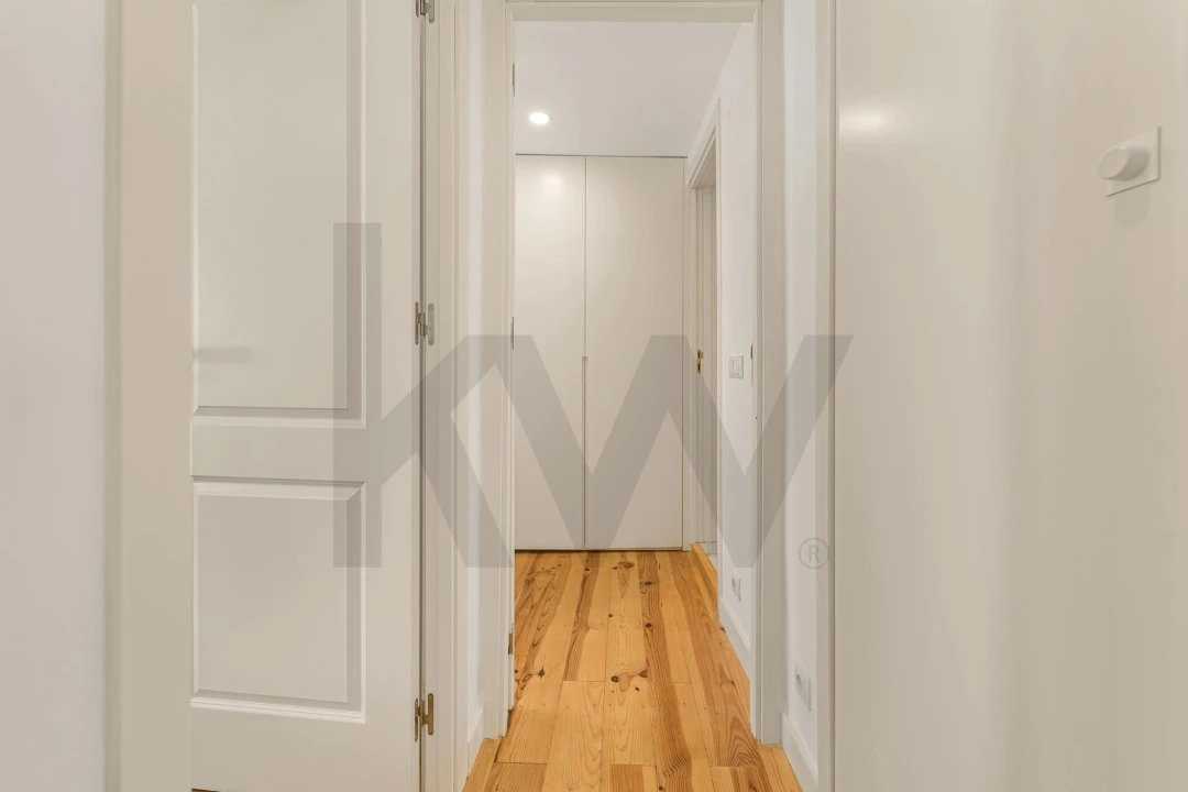 Apartamento T3 para Venda em Santo António Foto 13