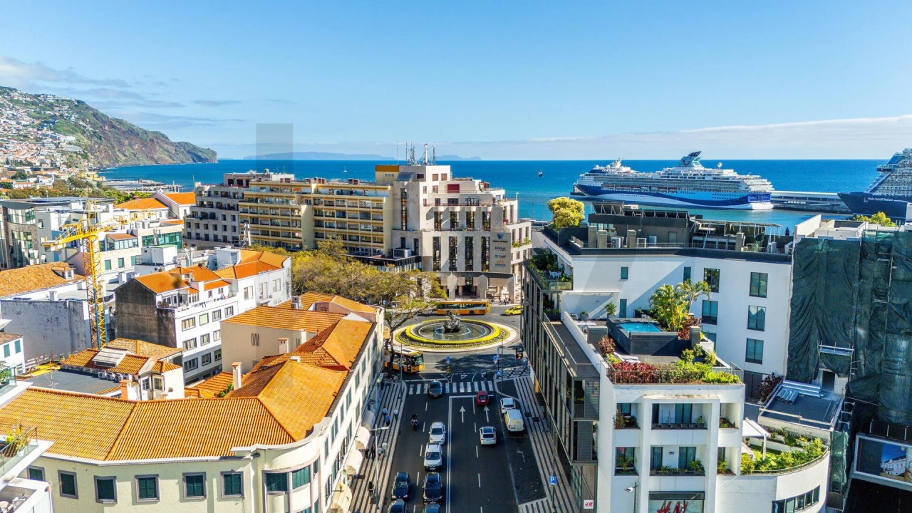 Apartamento T2 para Venda em Funchal (Se) Foto 2