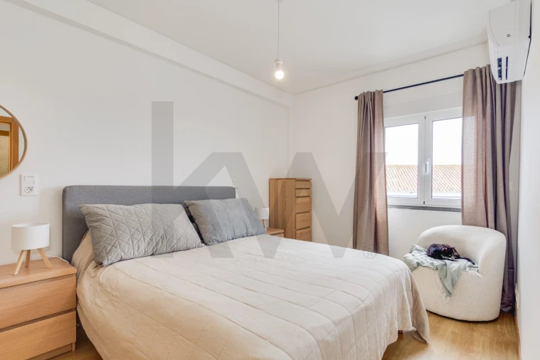 Apartamento T4 para Venda em Águas Livres Foto 12