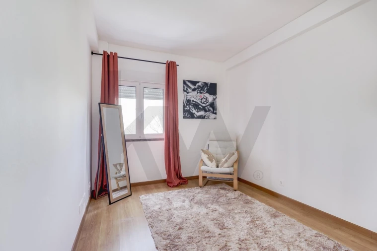 Apartamento T4 para Venda em Águas Livres Foto 15