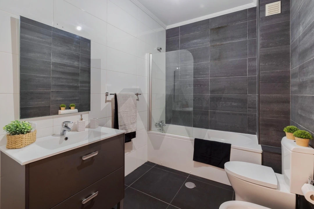 Moradia T4 para Venda em Romeira e Várzea Foto 28