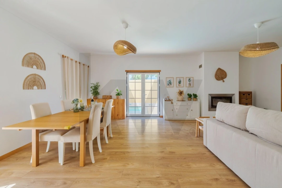 Moradia T4 para Venda em Romeira e Várzea Foto 10