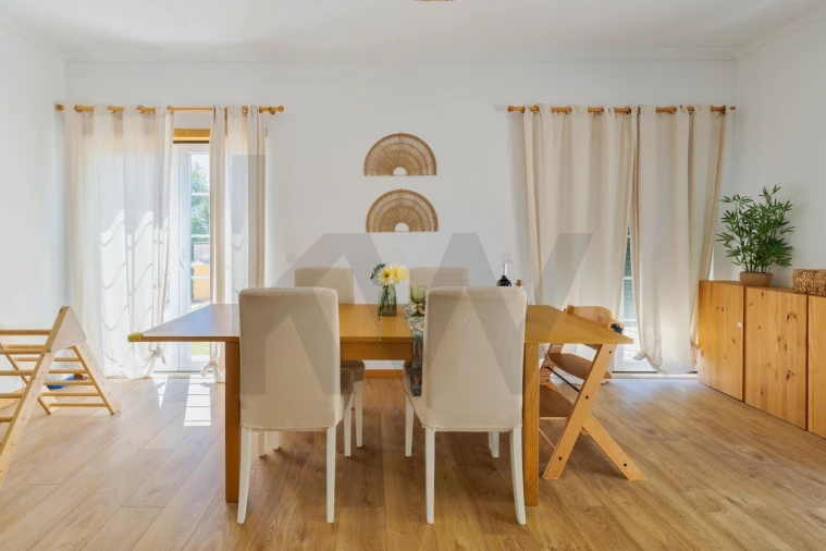 Moradia T4 para Venda em Romeira e Várzea Foto 11