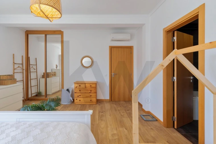 Moradia T4 para Venda em Romeira e Várzea Foto 33