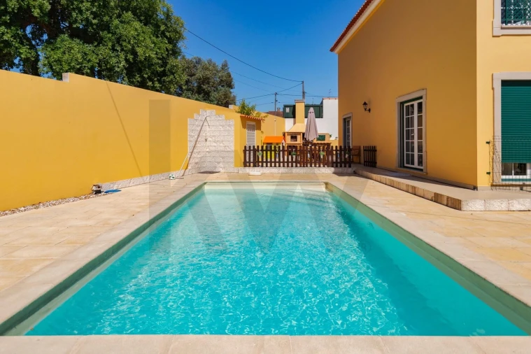 Moradia T4 para Venda em Romeira e Várzea Foto 5