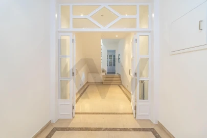 Moradia T4 para Arrendamento em Estrela