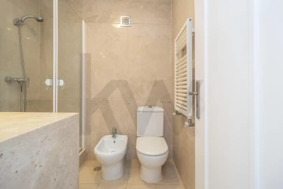 Moradia T4 para Arrendamento em Estrela