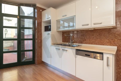 Moradia T4 para Arrendamento em Estrela