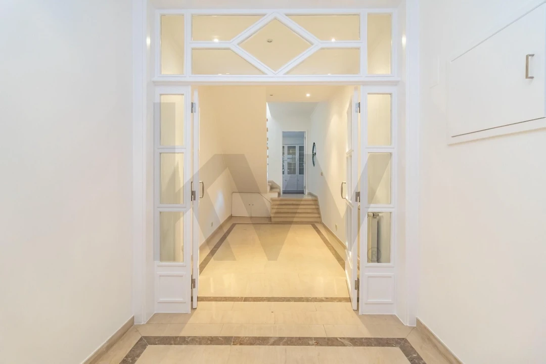 Moradia T4 para Arrendamento em Estrela Foto 9