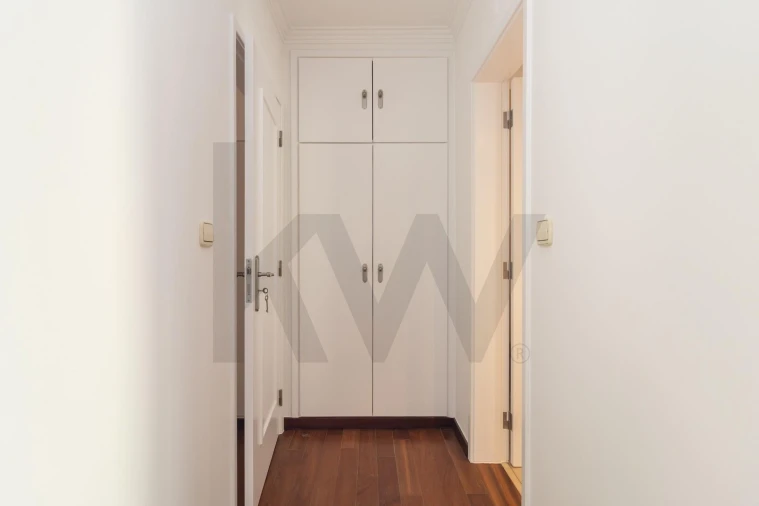 Moradia T4 para Arrendamento em Estrela Foto 39