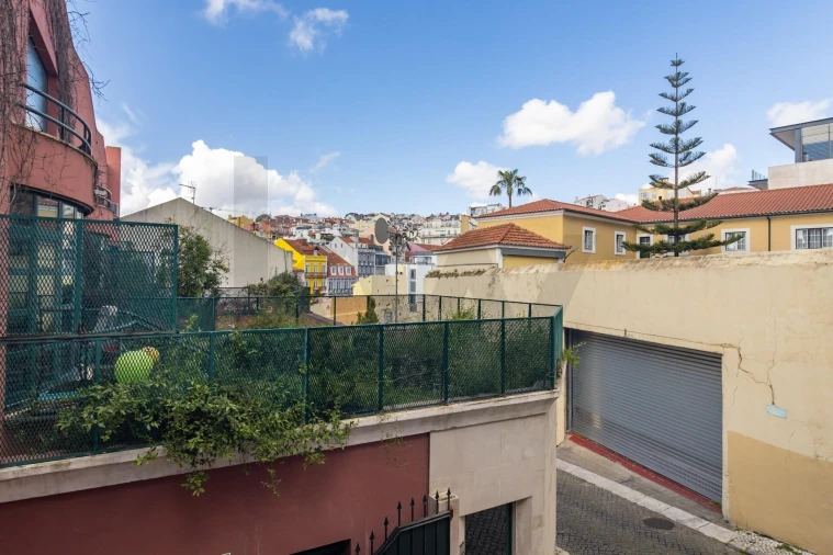 Moradia T4 para Arrendamento em Estrela Foto 18