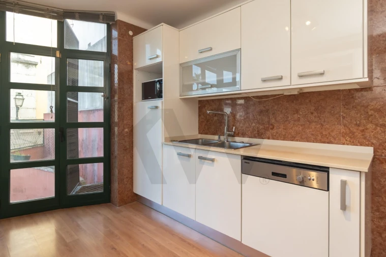 Moradia T4 para Arrendamento em Estrela Foto 16