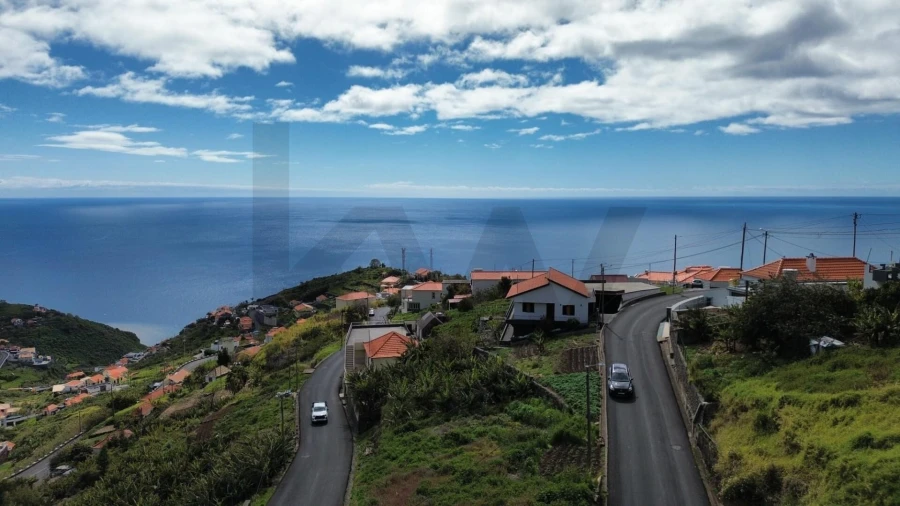 Terreno para Venda em Ribeira Brava Foto 10