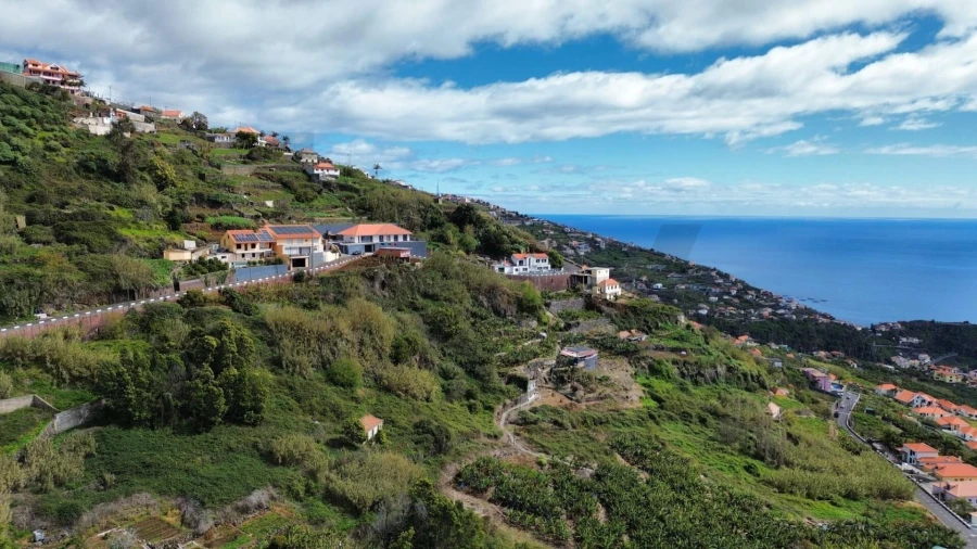 Terreno para Venda em Ribeira Brava Foto 12