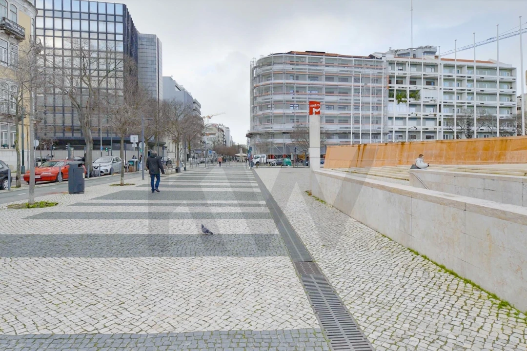 Apartamento T3 para Arrendamento em Avenidas Novas Foto 25