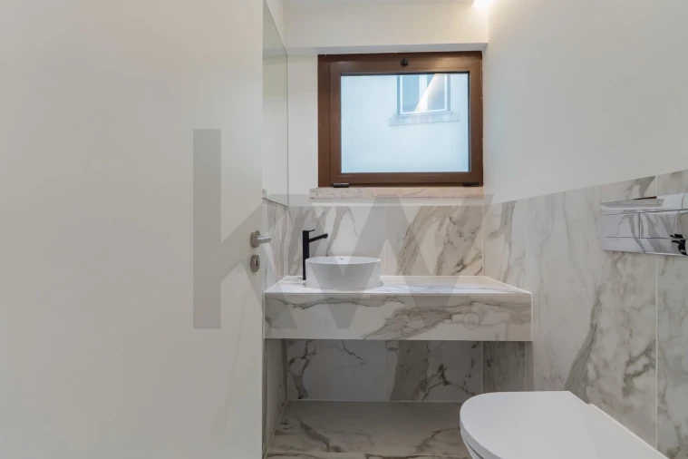 Apartamento T3 para Arrendamento em Avenidas Novas Foto 7