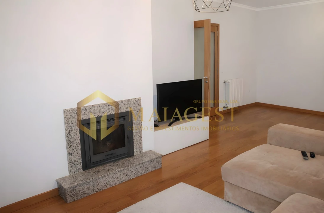 Apartamento T2 para Arrendamento em Santa Marinha e São Pedro da Afurada Foto 4