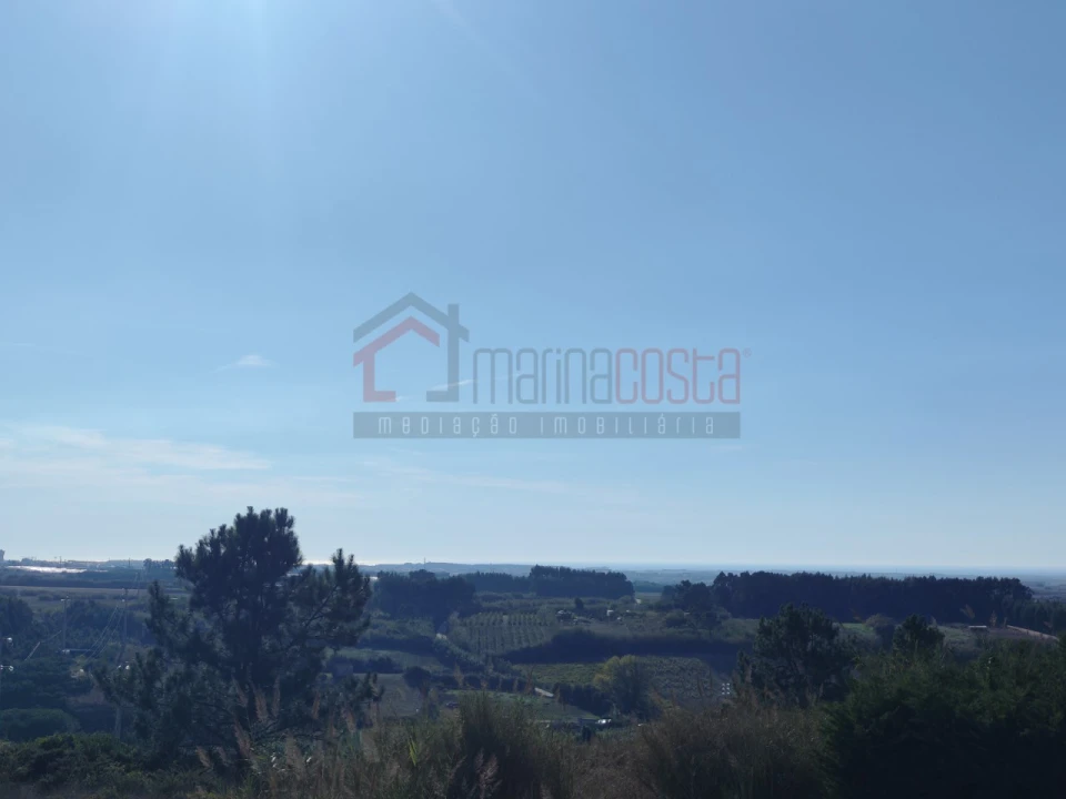 Moradia T4 para Venda em Atouguia da Baleia Foto 22