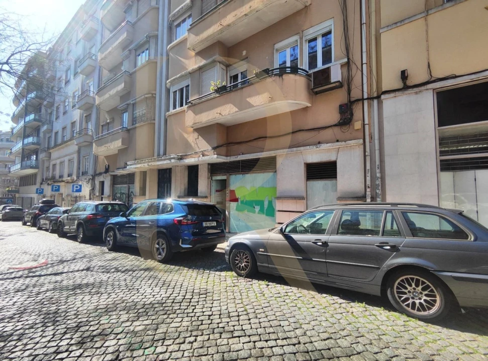 Loja para Venda em Avenidas Novas Foto 3