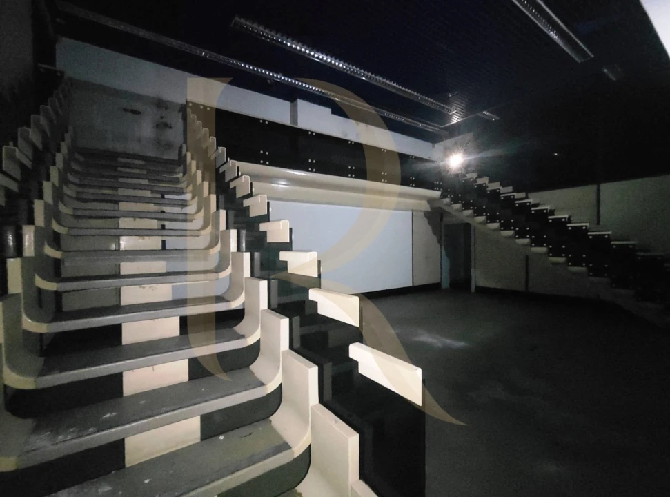 Loja para Venda em Avenidas Novas Foto 19