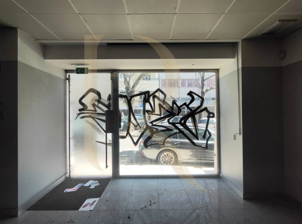 Loja para Venda em Avenidas Novas Foto 26