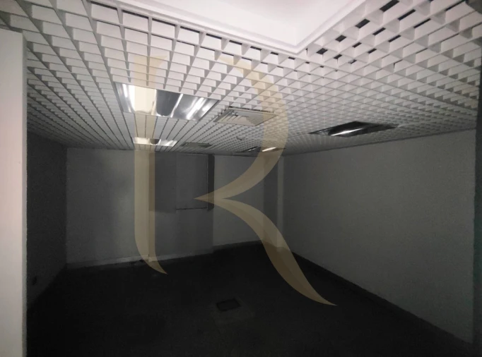 Loja para Venda em Avenidas Novas Foto 13