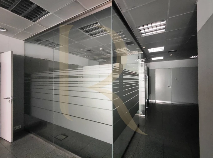 Loja para Venda em Avenidas Novas Foto 29