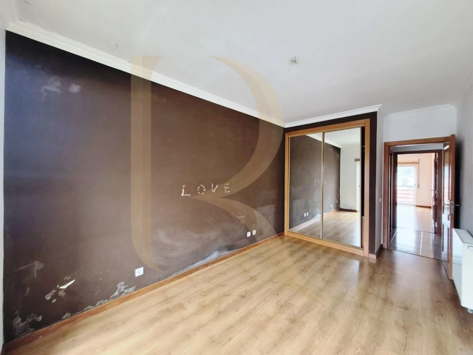 Apartamento T2 para Venda em Laranjeiro e Feijó Foto 12