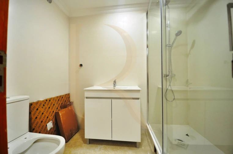 Apartamento T2 para Venda em Laranjeiro e Feijó Foto 12