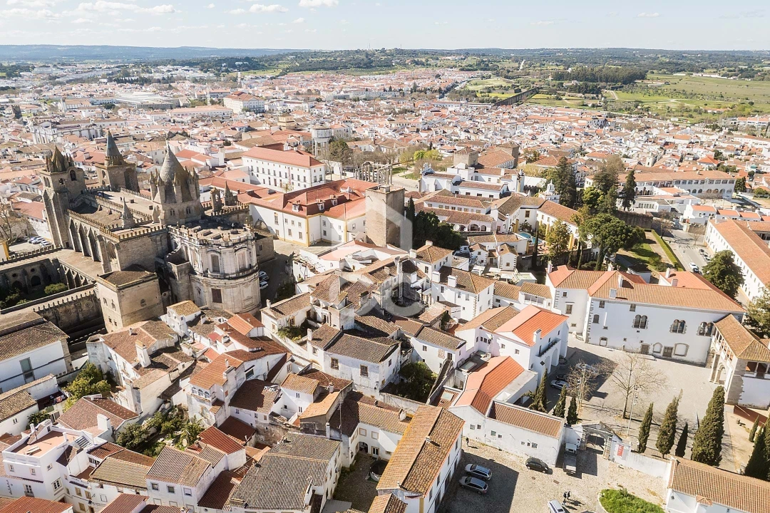 Moradia T3 para Arrendamento em Évora (São Mamede, Sé, São Pedro e Santo Antão) Foto 41