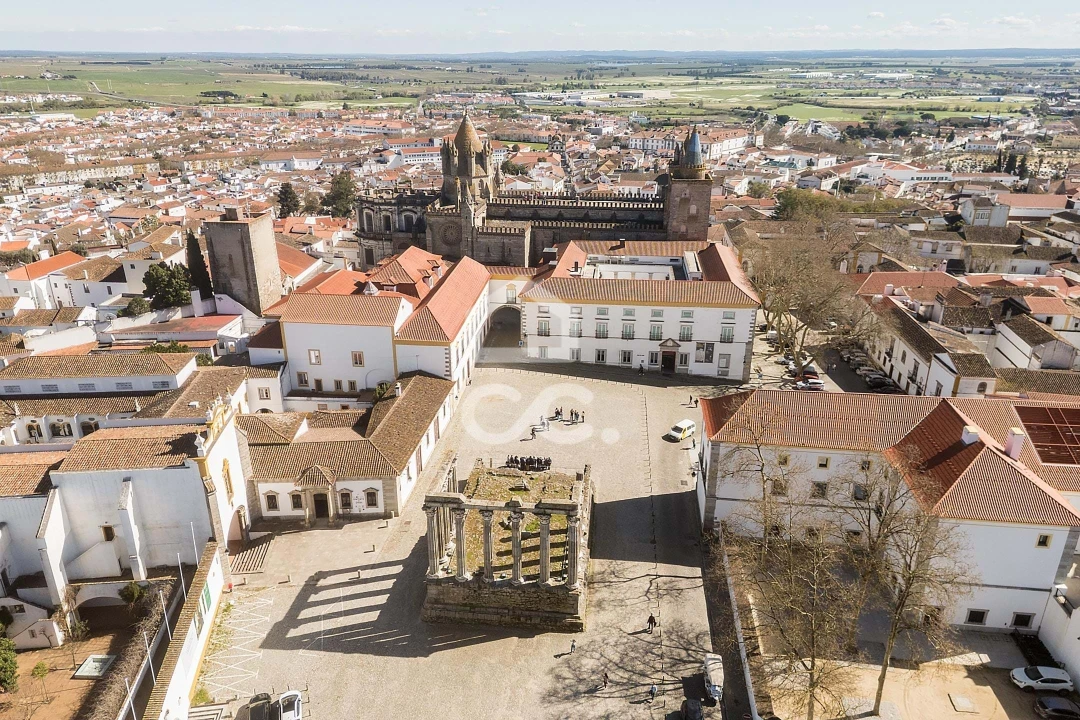 Moradia T3 para Arrendamento em Évora (São Mamede, Sé, São Pedro e Santo Antão) Foto 35