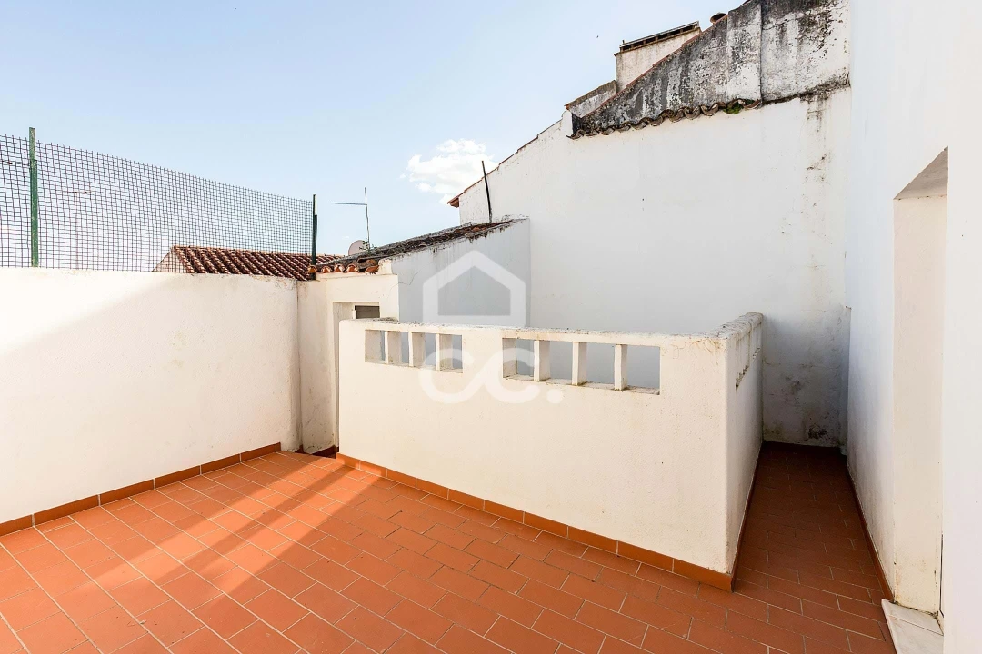 Moradia T3 para Arrendamento em Évora (São Mamede, Sé, São Pedro e Santo Antão) Foto 3
