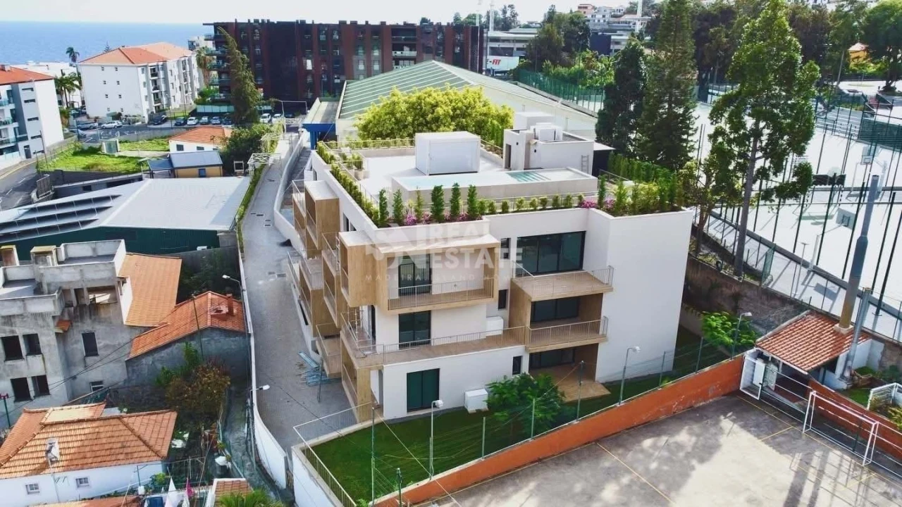 Apartamento T2 para Venda em São Martinho Foto 41