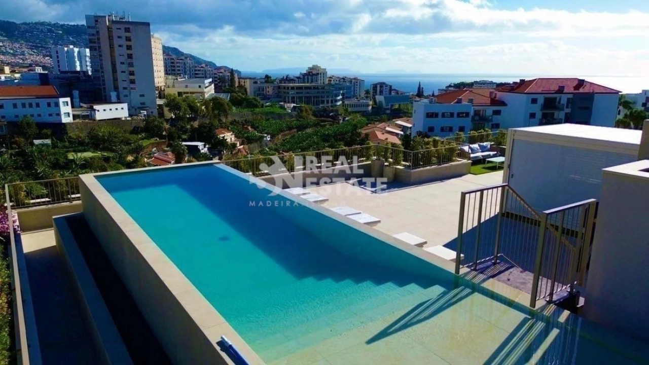 Apartamento T2 para Venda em São Martinho Foto 4