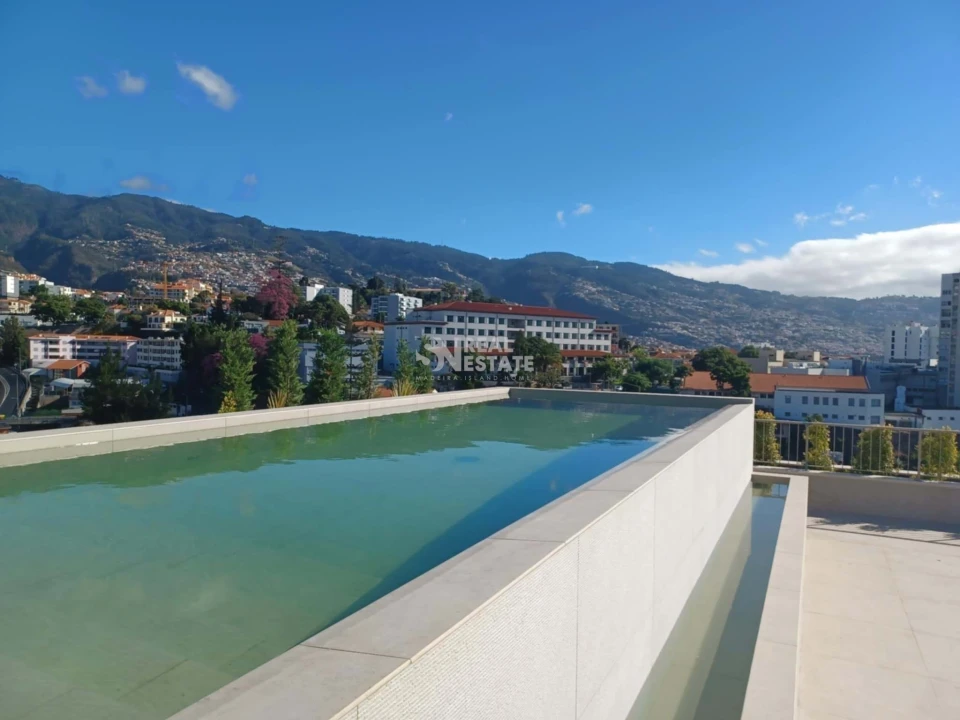 Apartamento T2 para Venda em São Martinho Foto 33